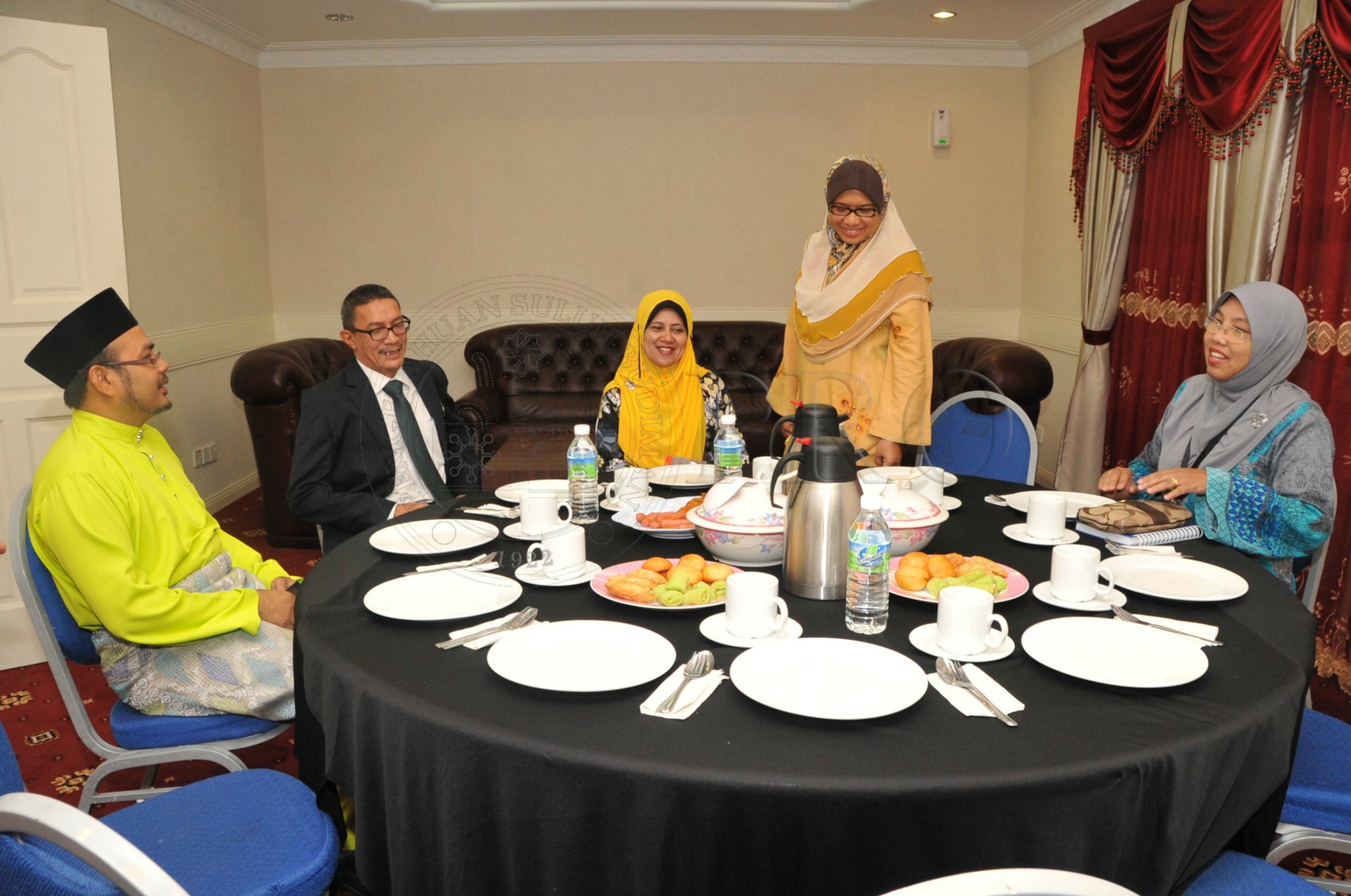 PRO 15 2 MAULIDUR PRO 4081